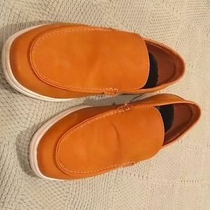 Mens shoes